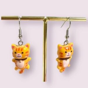 ❤️ FREE Cat Kitten Animal Drop Trendy Girly Paw Modern Art Pop Artsy Earrings